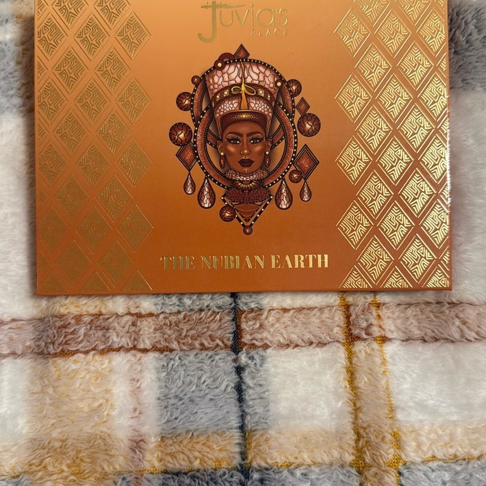 Juvia's Place Nubian Earth Palette